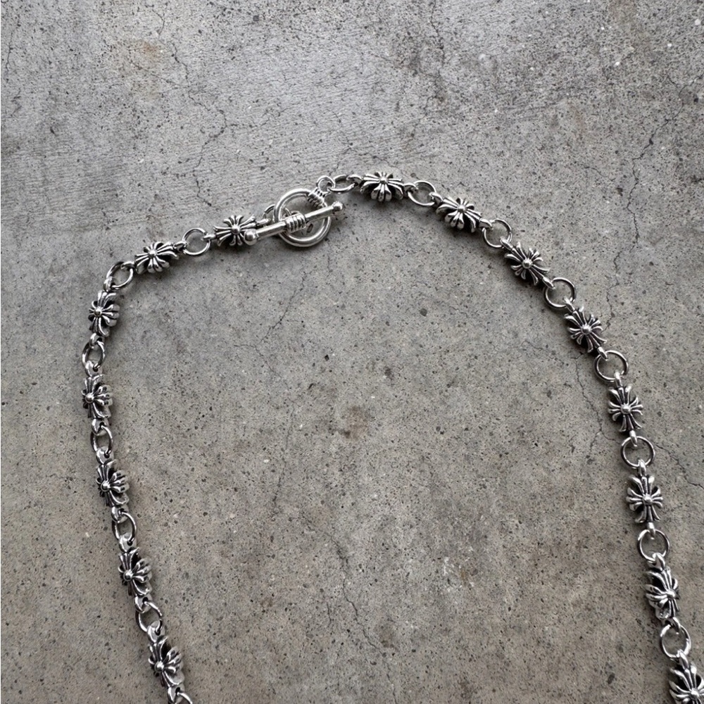 Chrome Hearts Silver Cross Pendant Necklace - Picture 3 of 3